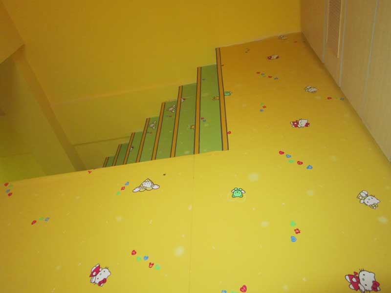 江苏儿童塑胶香蕉视频污版免费下载 江苏镇江艾迪儿国际亲子早教中心儿童香蕉视频污版免费下载