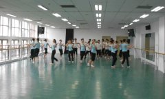 河北保定市河北大学艺术学院舞蹈香蕉视频污版免费下载