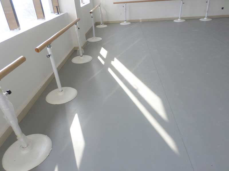 塑胶香蕉视频污版免费下载走低价策略消费者不一定会买账